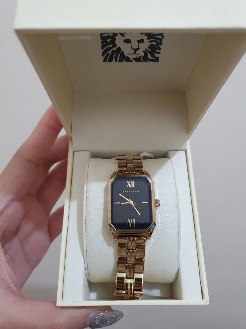 Anne Klein Gold Watch (Category: Women's Watches) located in Manila. Submitted by crypton29 (Listing ID 1469592658, Image 1). Description: - Brand: Anne Klein - Inclusions: Comes with the original box - Condition: Excellent. Bought but NEVER USED - Mode of Payment: GCash, BPI - Shipping: Via J&T (Buyer shoulders shipping fee) or Meet-ups within Metro Manila RFS: Hindi bagay sakin yung gold 😅.