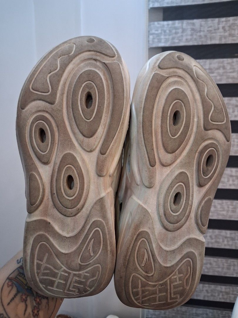 ANTA SLIP ONS SIZE 9 (Category: Sandals) located in Binan City. Submitted by chloedvoutletshoppe (Listing ID 1469582415, Image 3). Description: ✔️ All items are 100% authentic ✔️ Money-back guarantee for authenticity 💳 Mode of Payment (MOP): • GCash • Bank Transfer 📦 Shipping Fee (SF): • Via LBC / Lalamove • Shouldered by buyer 🚫 All sales are final • No return, no exchange • Exceptions apply only for items with proven damage 🔍 Rest assured: 