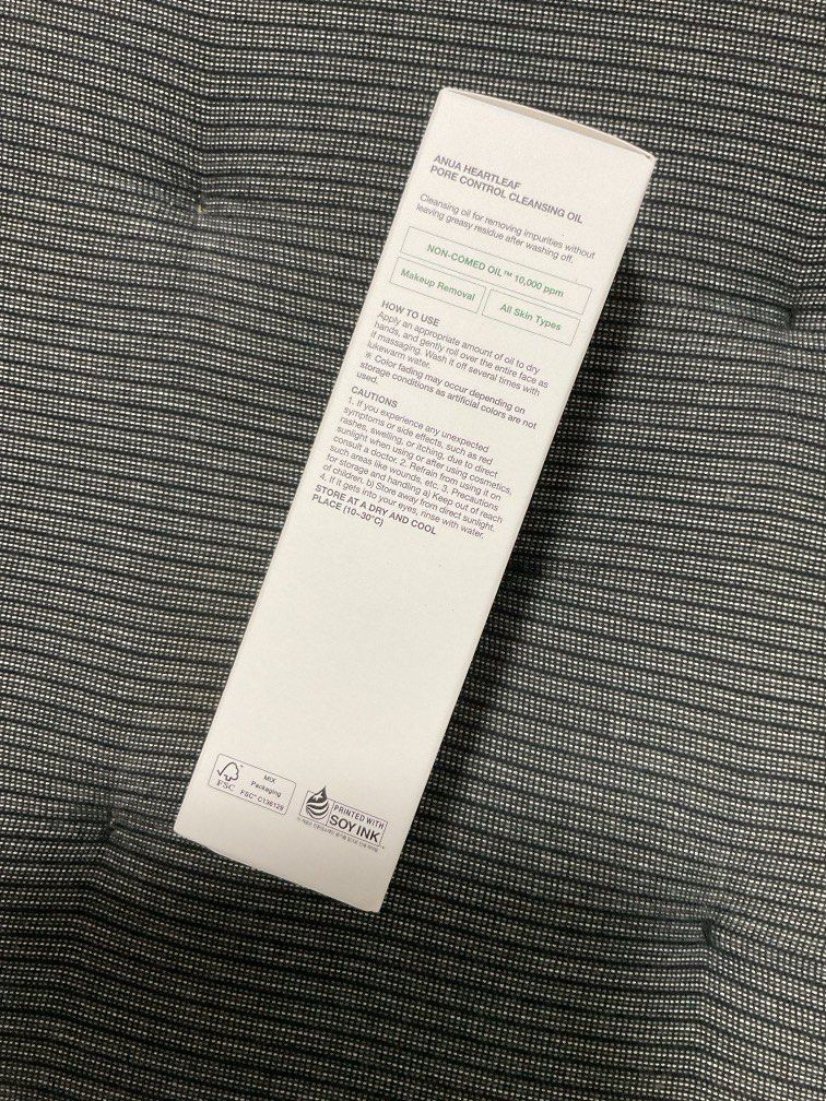 Anua Pore Control Cleansing Oil (Category: Face Care) located in Quezon City. Submitted by lightly_loved (Listing ID 1469605779, Image 3). Description: Brand new Sealed See photos for expiration.