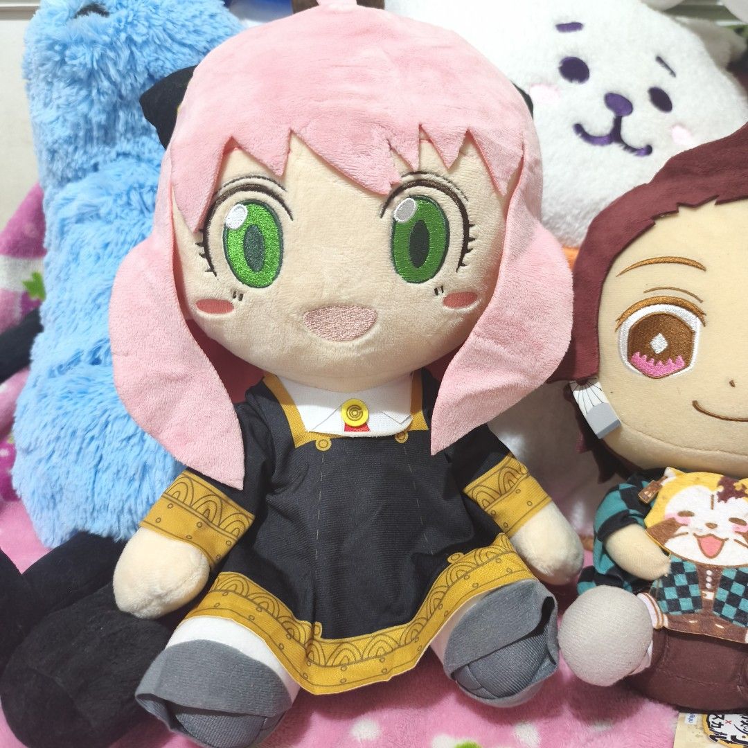 Anya Forger (Category: Plushies & Soft Toys) located in Iloilo. Submitted by geselalpan30231 (Listing ID 1469726180, Image 1). Description: .