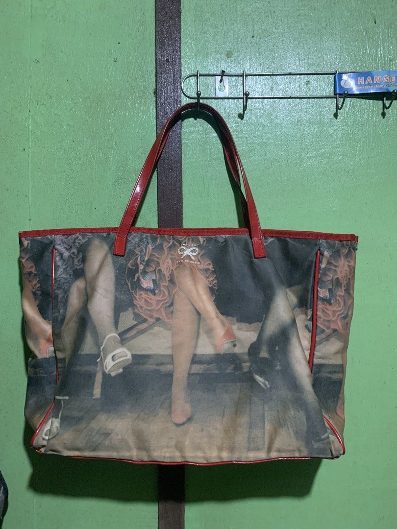 Anya hindmarch bag (Category: Luxury Bags & Wallets) located in Manila. Submitted by young_caloy22 (Listing ID 1469689664, Image 1). Description: .
