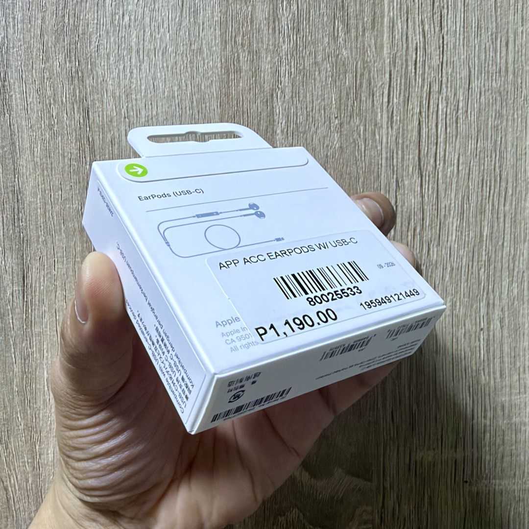Apple EarPods (USB-C) - ₱1,100 (Category: Earphones) located in Taguig. Submitted by cee.declutters (Listing ID 1469665854, Image 3). Description: Apple EarPods (USB-C) - ₱1,100 Brand new, sealed. Fixed (don’t waste my time). Pick-up at my location in Alaminos, Pangasinan or shipping anywhere via Lalamove/JNT (SF c/o buyer).