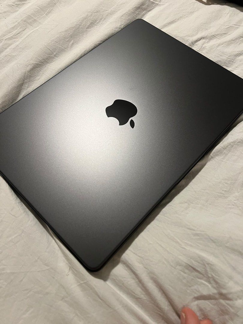 Apple MacBook Pro M3 Pro Space Black (Category: Laptops & Notebooks) located in Taguig. Submitted by laizarecuerdo (Listing ID 1469617202, Image 3). Description: 💻 FOR SALE: MacBook Pro M3! ✨ 📌 Specifications: Model: MacBook Pro M3 Memory: 18GB Storage: 512GB macOS: Sequoia Version 15.5 Serial Number: C6L0QO2F7D Color: Space Black Orig Price: ₱104k selling for ₱87,000 With original charger with cover and case original from US..