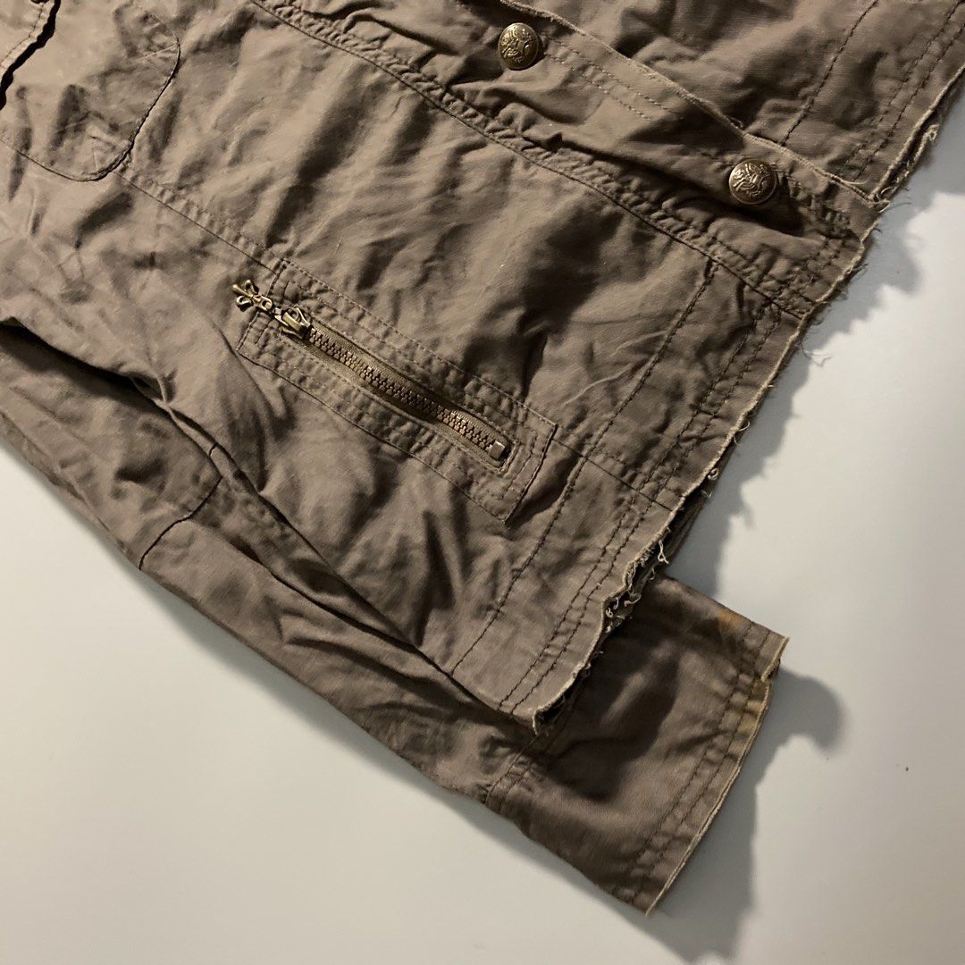 Archived Sky Bomber Bono Jacket (Category: Coats, Jackets and Outerwear) located in Malaybalay. Submitted by spl3ndd_artifacts (Listing ID 1469661032, Image 3). Description: Archived Sky Bomber Bono Jacket Width 18 Length 22 .