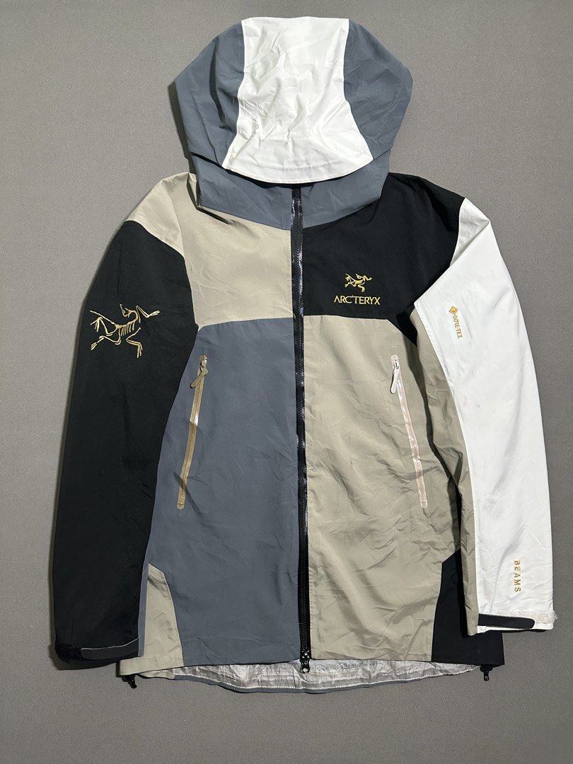 Arc’teryx x Beams Beta Jacket (Category: Coats, Jackets and Outerwear) located in Bacolod City. Submitted by dannnsoy (Listing ID 1469651878, Image 1). Description: Arc’teryx x Beams Beta Jacket •In very good condition •Dimension: 22” x 27” •Issue: Needs cleaning and hem delamination •Price: 4999 only 📍Note: Color may vary to due lighting and camera resolution. .