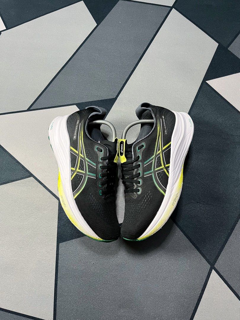 Asics Gel Kayano 32 (Category: Casual Shoes) located in Butuan. Submitted by jacobfrost (Listing ID 1469720647, Image 2). Description: 9.5 us mens Excellent condi sign of usage 1400 negotiable.