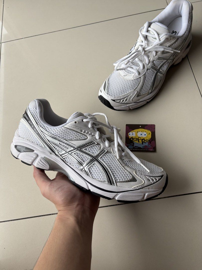 asics gt2160 white (Category: Sneakers) located in Batangas. Submitted by crooked_sole (Listing ID 1469753122, Image 1). Description: asics gt2160 white pure silver sz 9 used, no box. authentic P2,499 + sf batangas city.
