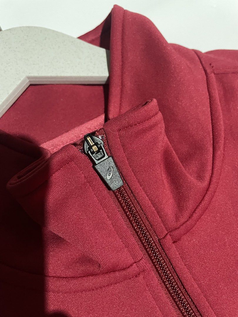 Asics track jacket (Category: Coats, Jackets and Outerwear) located in Bais. Submitted by christian.complexthrift08 (Listing ID 1469756153, Image 3). Description: Asics track jacket (Perfect for daily use) Color: Maroon Size: L on tag Width: 22 inches Length: 26.5 inches Condition: 9.5 / 10 Issue: Price: 799 free shipping Via JNT express.