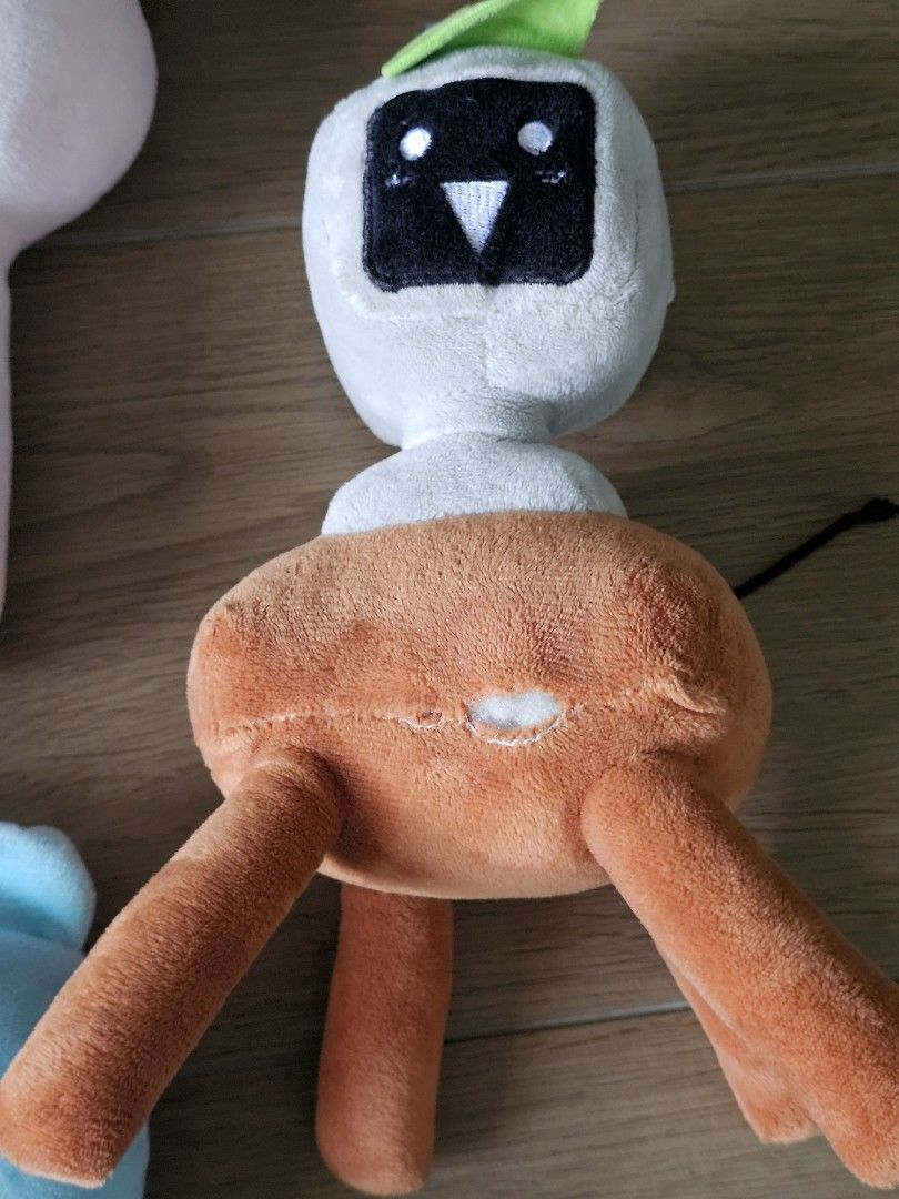 SPRUNKI Plushie Toy Lot (Category: Plushies & Soft Toys) located in Quezon City. Submitted by charliebrown_olx (Listing ID 1469614339, Image 3). Description: • Lot Price: P950.00 (17 pcs) • WYSIWYG • Sorry Last Price Already ▪︎ Pickup only at Obudan St Brgy Manresa QC (D.Tuazon St/Banawe St) ▪︎ Shipping thru J&T only ▪︎ GCash Payment TFL! (Digital Circus, Roblox, Minecraft).