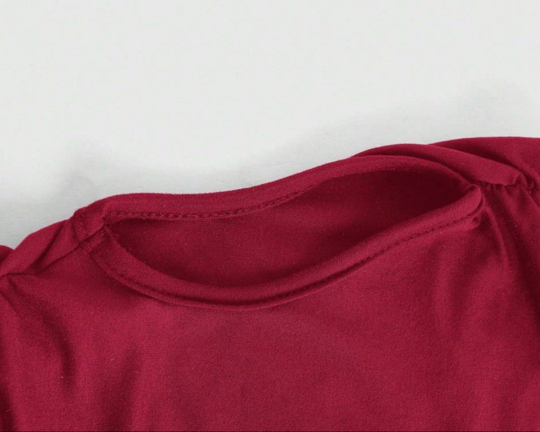Asymmetrical Neck Top (Category: Others Tops) located in Iba. Submitted by wear1tagain (Listing ID 1469709414, Image 3). Description: ~ Burgundy ~ 30 to 32 waistline ~ 34 to 36 bust ~ Large on tag ~ Used once ~ From Shein ~ Original price : ₱211 ••••••••••••••••••• ~ J&T Delivery (outside Zambales) ~ Meet up within Palanginan, Zambales (at CSI Mall) ~ Shipping/Delivery fee shall be shouldered by the buyer.