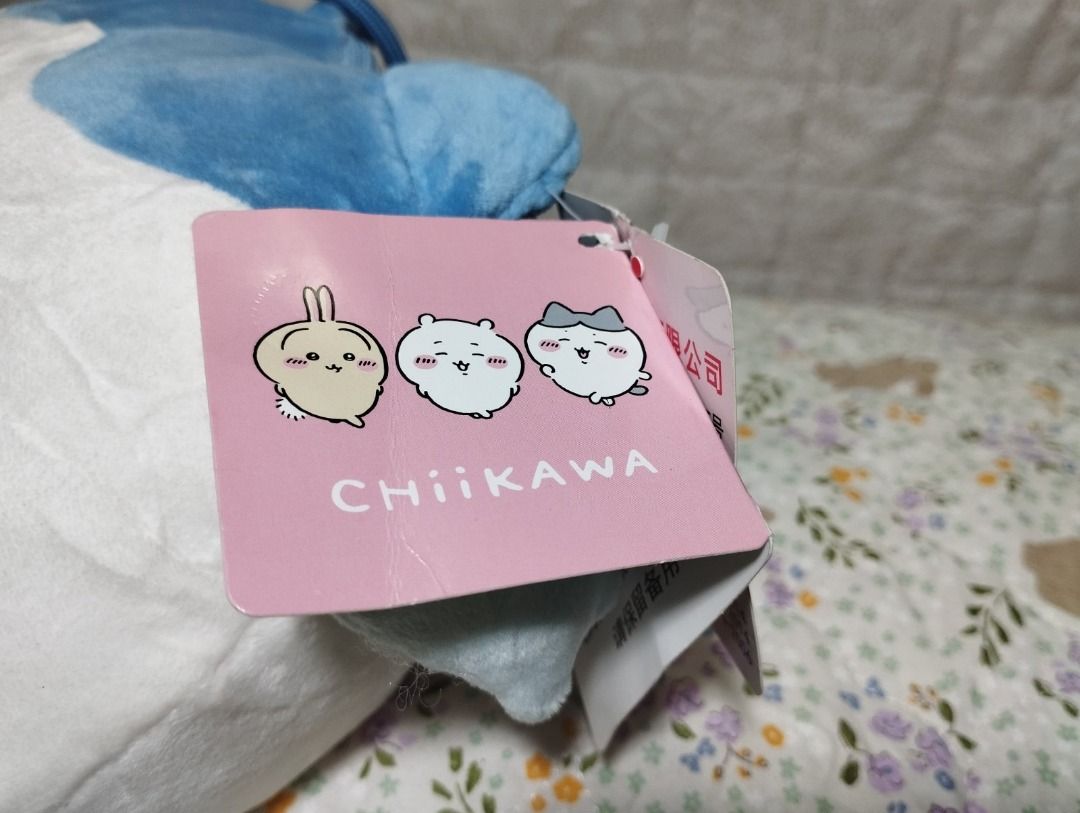 Authentic Chiikawa Hachiware Plush Crossbody Bag (Category: Plushies & Soft Toys) located in Cagayan de Oro. Submitted by pochimart (Listing ID 1469726430, Image 3). Description: Hachiware! 😺🐟✨ (Check Images Please) ⭐₱300 Note: It's literally in a heavily bargained price and the bag itself just needs a little wash 🧡 ✉️Message me if you're interested or have questions, I'm happy to help! 📍Location: CDO / Cagayan De Oro (we can meet up if we're