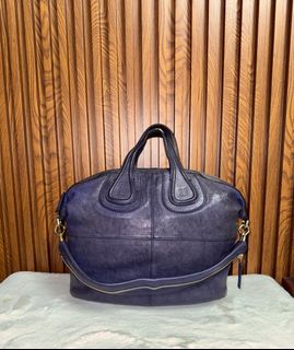 (Category: ) located in . Submitted by luxshoppe88 (Listing ID 1469710104, Image 1). Description: .