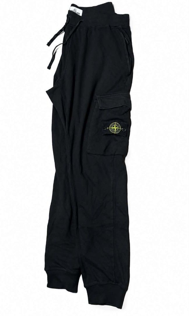 AUTHENTIC JOGGING PANT STONE ISLAND (Category: Activewear) located in Cagayan de Oro. Submitted by prieyaazenia_30 (Listing ID 1469754877, Image 2). Description: AUTHENTIC JOGGING PANT STONE ISLAND, SIZE LARGE ON TAG NO ISSUE.