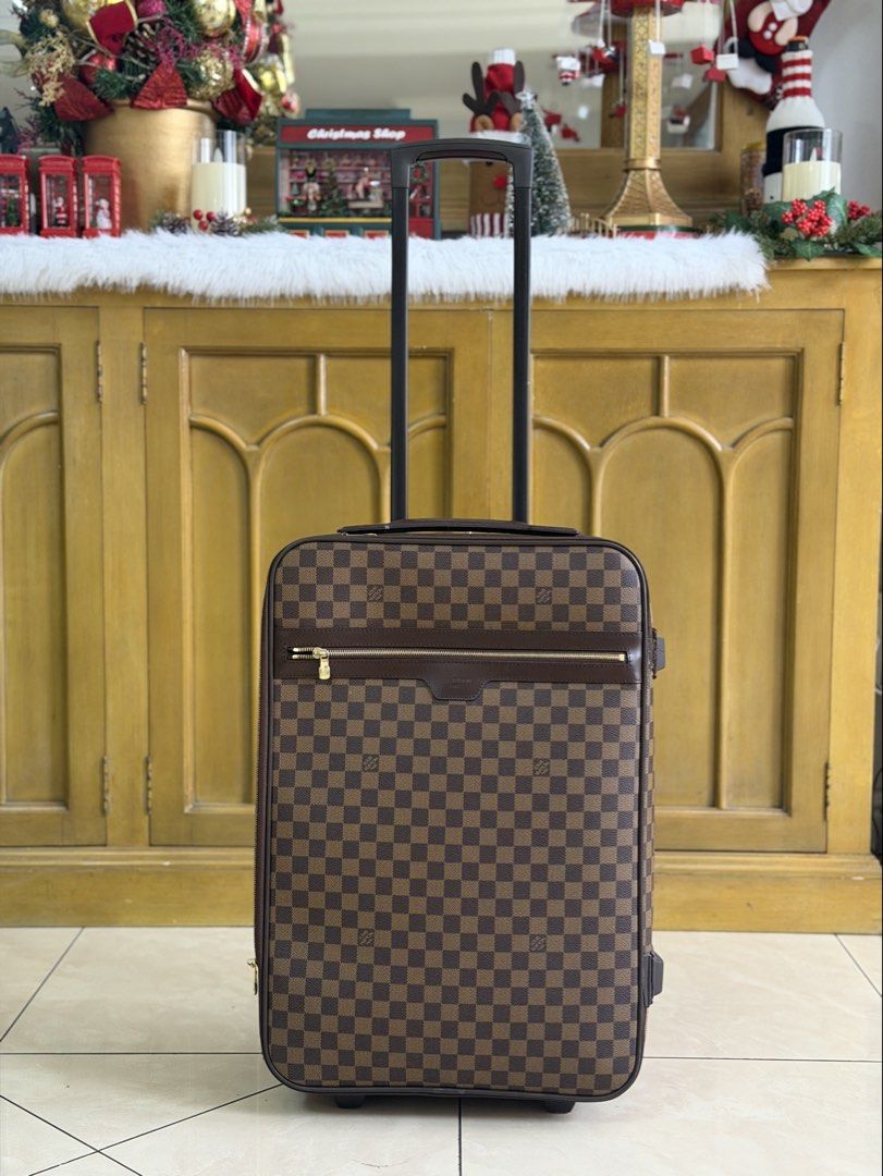 Authentic Louis Vuitton Damier Ebene Pegase 55 (Category: Luggage) located in Manila. Submitted by maria_2326 (Listing ID 1469633272, Image 1). Description: 💯% Authentic w/Certificate of Authenticity Location: Manila/QC.