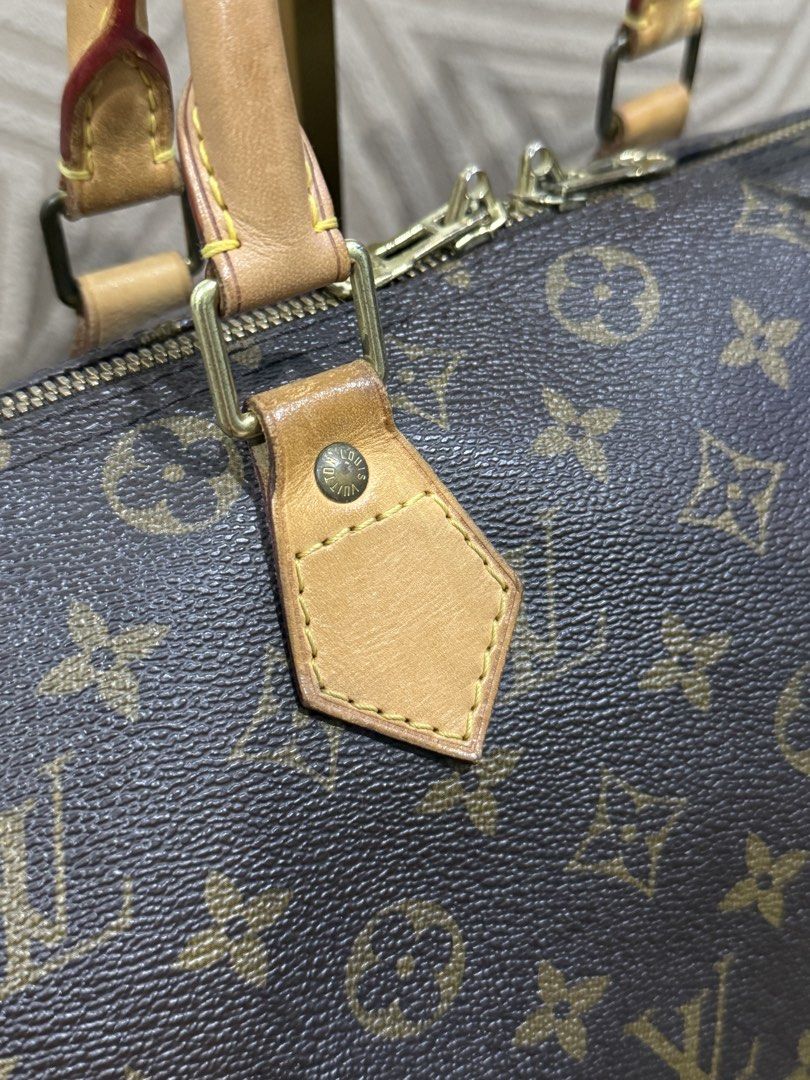 Authentic LV Speedy 30 Bandouliere (Category: Cross-body Bags) located in Manila. Submitted by reg08 (Listing ID 1469721401, Image 2). Description: .