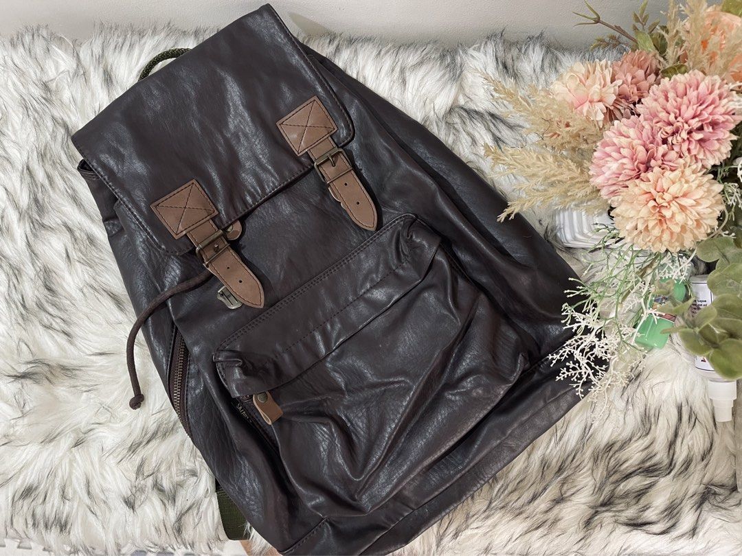 Authentic SAZABY Japan Vintage Leather Backpack / Large Drawstring Rucksack Brown (Category: Backpacks) located in Teresa. Submitted by savvyonbranded (Listing ID 1469712469, Image 2). Description: 16 x 13 x 6 inches .
