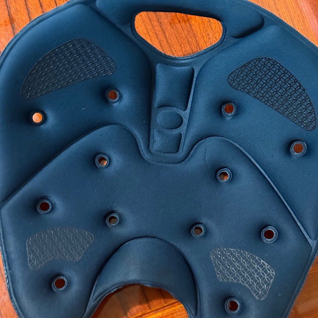 BackJoy SitSmart Posture Relief Seat Cushion (Category: Braces, Support & Protection) located in Manila. Submitted by the_magpie_burrow (Listing ID 1469749367, Image 1). Description: Used Authentic BackJoy SitSmart Core Traction (Pair / 2 Pcs) - Standard Size Model: SitSmart Core Traction (Premium fabric/mesh version, much more breathable than the basic all-foam models) Colors Included: 1x Black, 1x Midnight Blue Size: Standard / Regular Size (Me