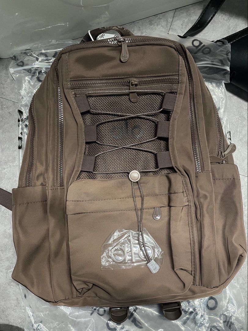 Backpack (Category: Backpacks) located in Klang. Submitted by syahera_ (Listing ID 1469635848, Image 1). Description: - Baru - brown colour, pink & purple Alo.