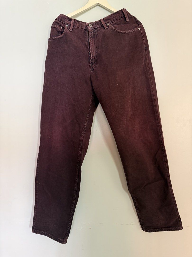 Baggy pants Levi’s Silver Tab (Category: Jeans) located in Vigan. Submitted by catmoonlilith (Listing ID 1469614652, Image 1). Description: Price: 1800 + SF Size: 34 on tag Waist: 16.5 inches Length: 43 inches Buttom hole width: 8 inches Payment via Gcash 📍Vigan City .