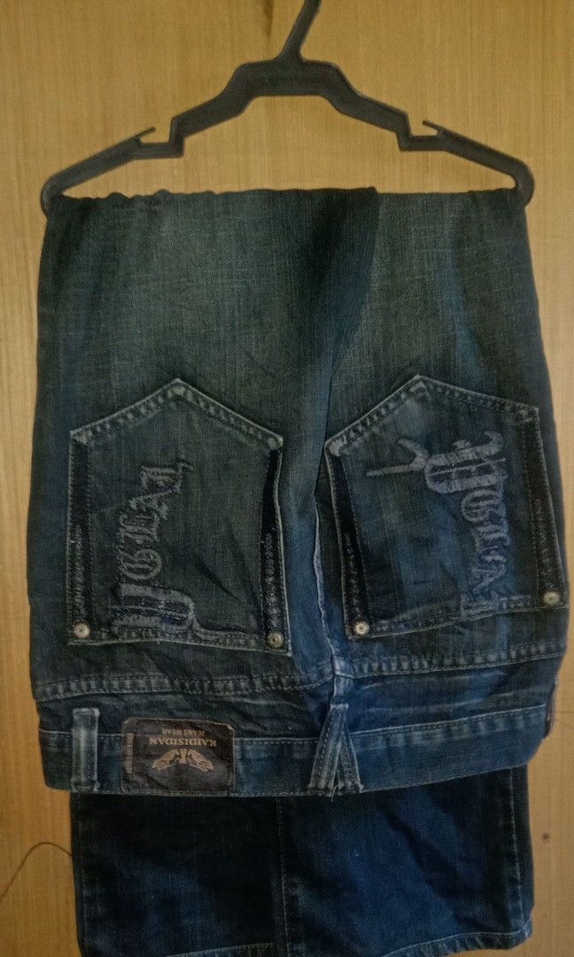 BAGGY PANTS SIZE-32 (Category: Clothes Drying Rack) located in Guihulngan. Submitted by thrift_ni_miel (Listing ID 1469580610, Image 3). Description: .