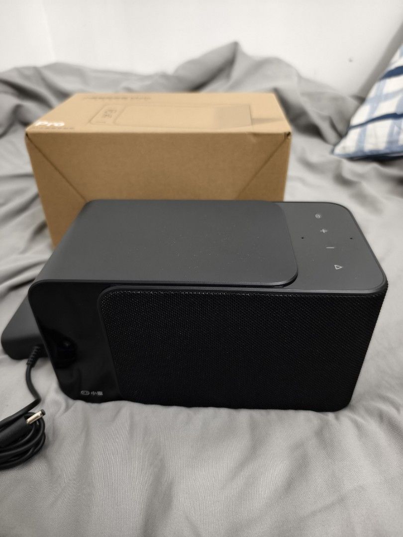 Baidu Xiaodu Smart Speaker Mate Pro (Category: Soundbars, Speakers & Amplifiers) located in Angeles City. Submitted by measaliman02351 (Listing ID 1469662532, Image 3). Description: - Model: Baidu Xiaodu Smart Speaker Mate Pro - Color: Sleek Black - Display: Built-in digital clock on front grille - Controls: Easy-to-use top panel buttons - Features: Advanced AI model integration support - Inclusions: Complete with power adapter and original box p