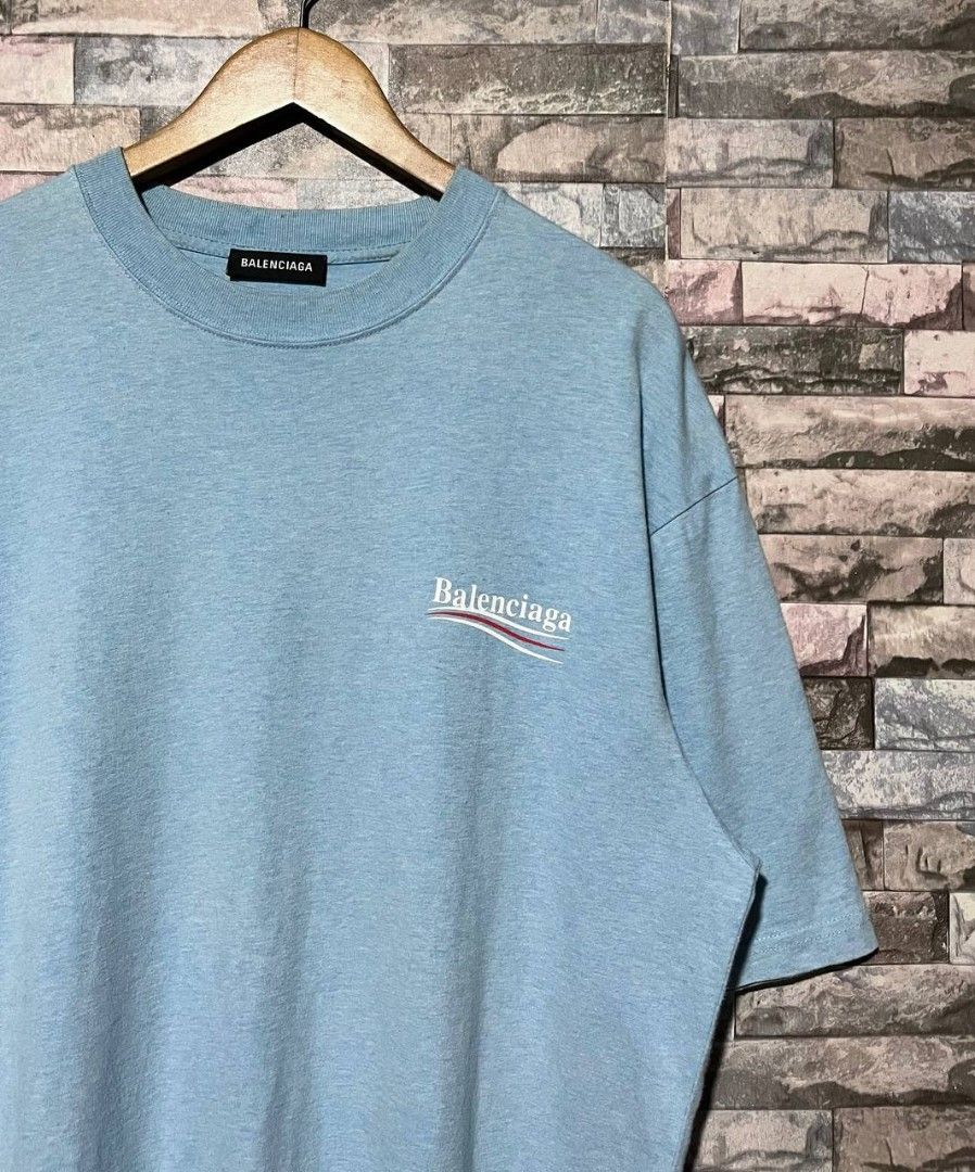 BALENCIAGA MULLET TEE (Category: Luxury Apparel) located in Caloocan City. Submitted by wewearworn (Listing ID 1469601770, Image 3). Description: Large Best Fit 23 x 30 Excellent May unnoticeable hairlines lang sa backprint 9.5/10 Color Rate.
