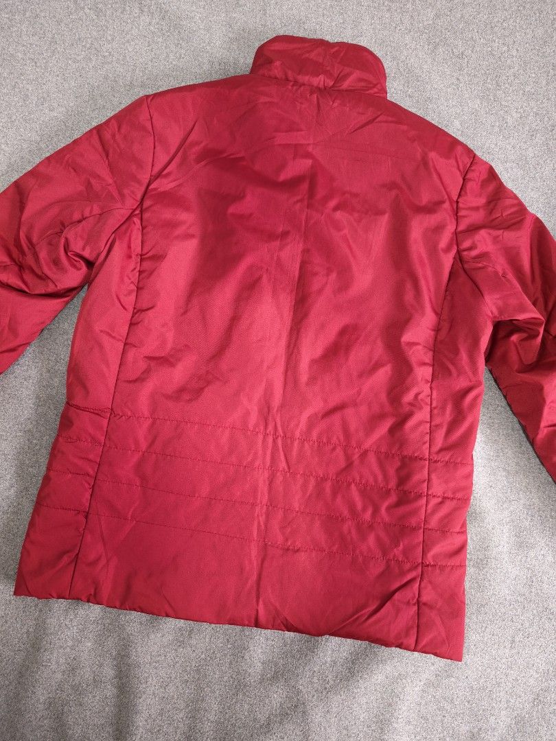 Baleno Red Puffer Jacket |S-M (Category: Coats, Jackets and Outerwear) located in Manila. Submitted by goku_doggo (Listing ID 1469576026, Image 3). Description: - Brand: Baleno - Color: Burgundy Red (Darker in actual, diff in pic due to lighting) - Size: S on tag but best fit is M - Lightweight No flaws Baguio City Open for shipping .
