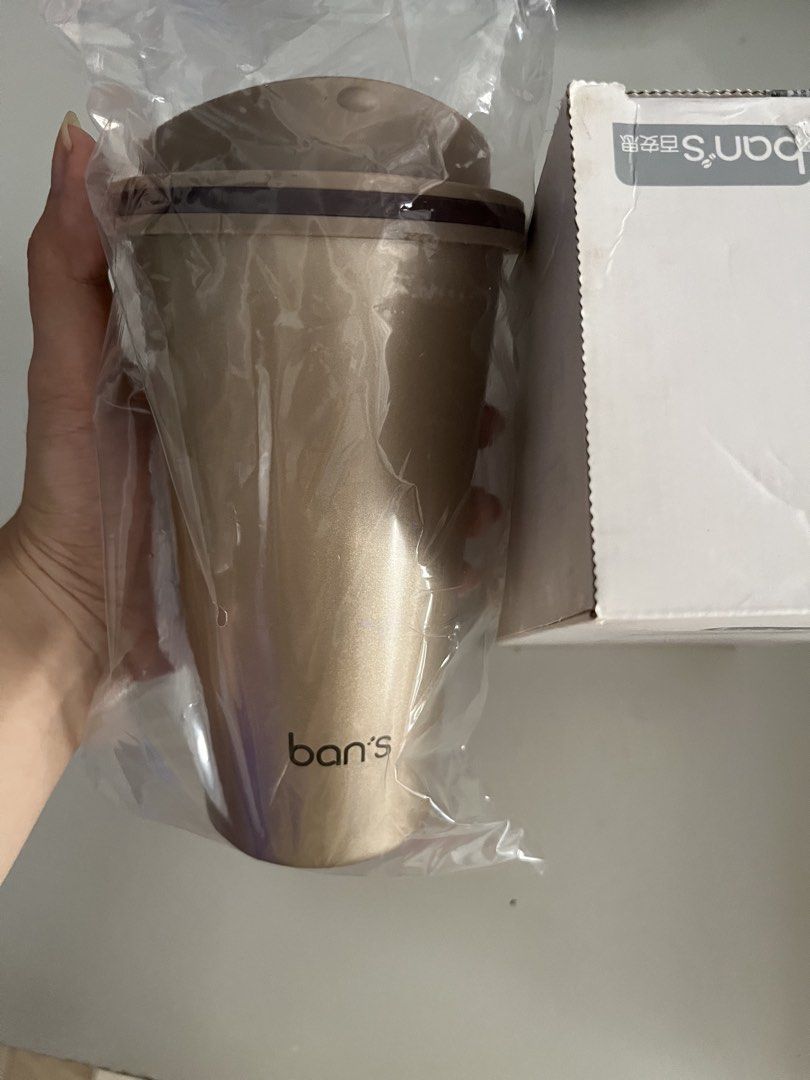 Ban’s Tumbler (Category: Water Bottles & Tumblers) located in Quezon City. Submitted by hellochantal (Listing ID 1469605290, Image 1). Description: - PAYO - Lalamove/Grab (sf shouldered by buyer) - Gcash payment only.