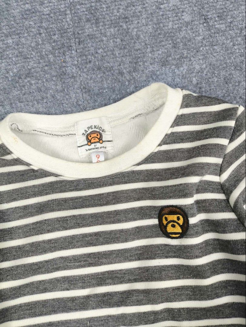 Bape Kids Long-sleeves (Category: Babies & Kids Fashion) located in Manila. Submitted by secondhand.stories.ph (Listing ID 1469734142, Image 2). Description: Bape Kids Long-sleeves Excellent Condition Size 90 (1-3YR OLD) 350 +SF.