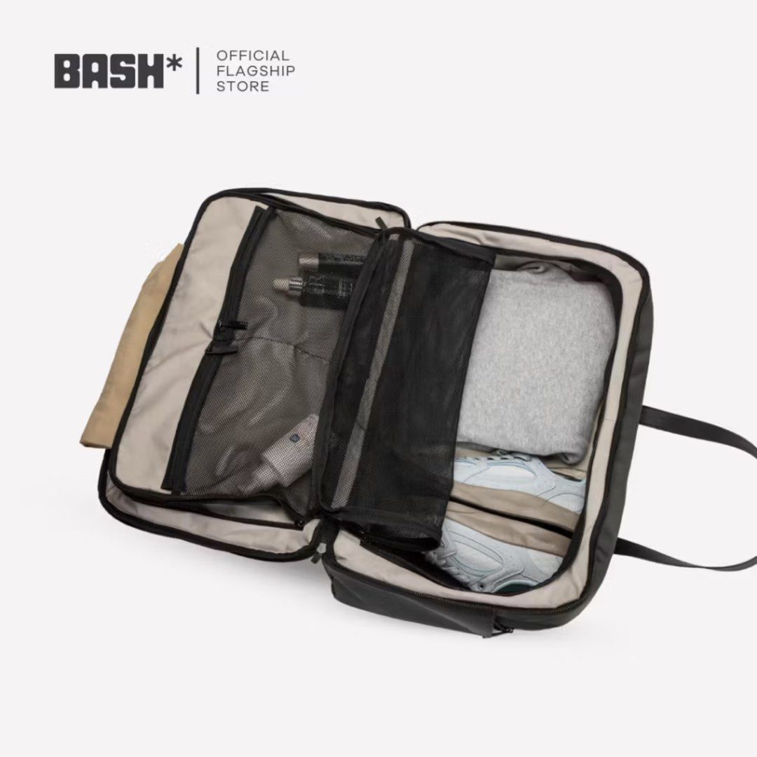Bash Large Weekender Bag (Category: Tote Bags) located in General Trias. Submitted by revivalarchive (Listing ID 1469751765, Image 2). Description: - Bash Large Weekender Bag in Slate - Used once - Currently Sold Out - Originally Priced at ₱2,995 - Reason for selling: been sitting unused, so it is time to let go. - Send a message if you want actual photos :).