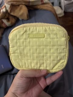 (Category: ) located in . Submitted by ulan-declutter (Listing ID 1469655539, Image 1). Description: .