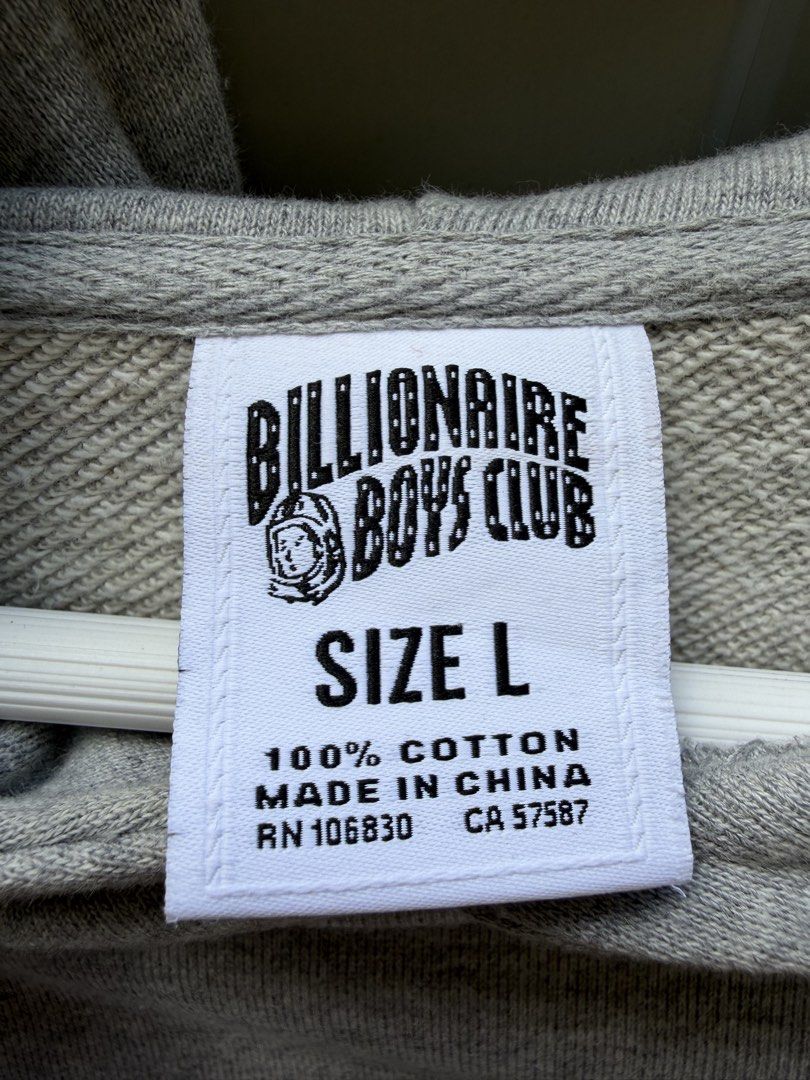 BBC Hoodie (Category: Coats, Jackets and Outerwear) located in Manila. Submitted by tgr.archive (Listing ID 1469574574, Image 2). Description: Size: L Condition: Excellent Color/fade rating: 9.7 Authentic FIT GUIDE Width: 21 Length: 27.