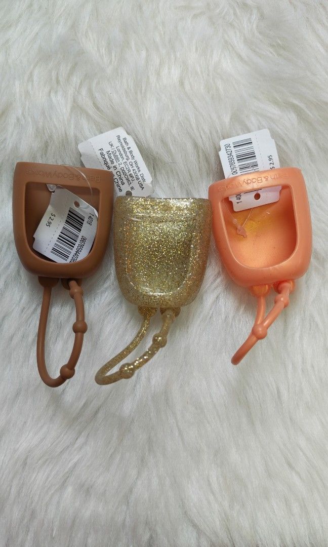 BBW Pocketbac sanitizer and holder (Category: Sanitizers & Disinfectants) located in Mandaluyong City. Submitted by qakeyt39789 (Listing ID 1469582364, Image 1). Description: Bath and Body Works 🇨🇦 Pocketbac - Sanitizer PHP 95 each - Holder PHP 150 each For orders, kindly send me a PM 💌 📍Mandaluyong City 📌 Pick up and delivery. Gcash and Cod accepted..