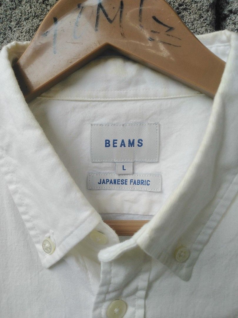 Beams (Category: Tshirts & Polo Shirts ) located in General Santos City (Dadiangas). Submitted by evolveorrepeat (Listing ID 1469580845, Image 3). Description: Beams botton down oxford shirt Size large Pit to pit 21 L" 30.5 Japanese fabric Issues : yellowish stain(neckline,bottom) Dm to purchase!.