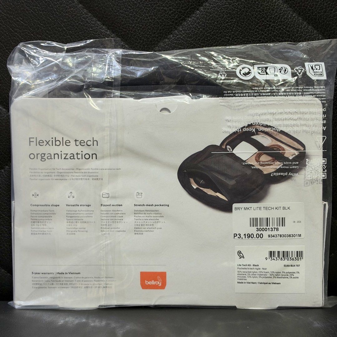 Bellroy Lite Tech Kit Black (Category: Belt bags, Clutches and Pouches) located in Plaridel. Submitted by geegerr (Listing ID 1469629929, Image 2). Description: Fixed Price MOP: GCash / Bank Transfer Via Lalamove Shipping Only Location: Plaridel, Bulacan Bellroy Lite Tech Kit in black. Brand new, still sealed inside original plastic packaging with cardboard sleeve intact. Made from durable recycled materials. Flexible organization design with a c