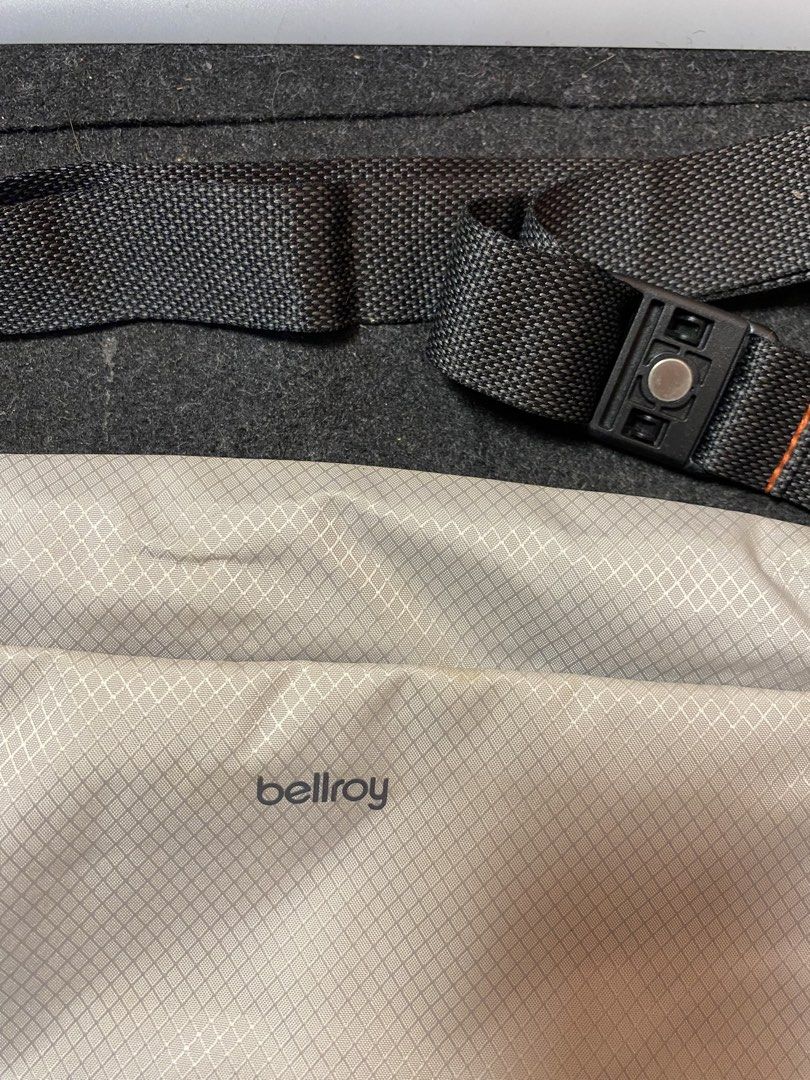 Bellroy Sling Bags (Category: Sling Bags) located in Quezon City. Submitted by loloyz123 (Listing ID 1469720149, Image 2). Description: Bellroy sling Bags Condition: Very good Color rate: 10/10 Color: Gray Size: L:17 W:29 depth: 9cm.