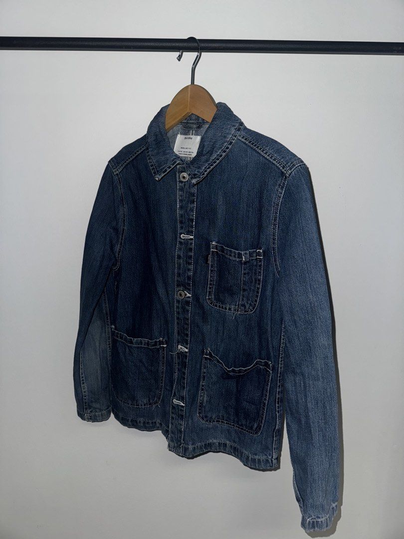 Bershka Denim Jacket (Category: Coats, Jackets and Outerwear) located in Quezon City. Submitted by coolmomma (Listing ID 1469700977, Image 1). Description: Good condition Length 25 in..