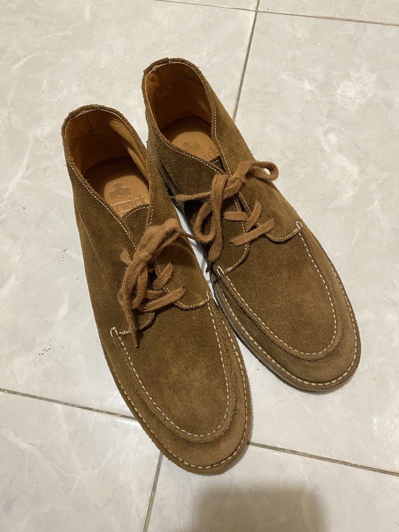 Berwick Brown Suede Chuka Boots Shoes (Category: Dress Shoes) located in Makati City. Submitted by bottega_boi (Listing ID 1469592876, Image 1). Description: .