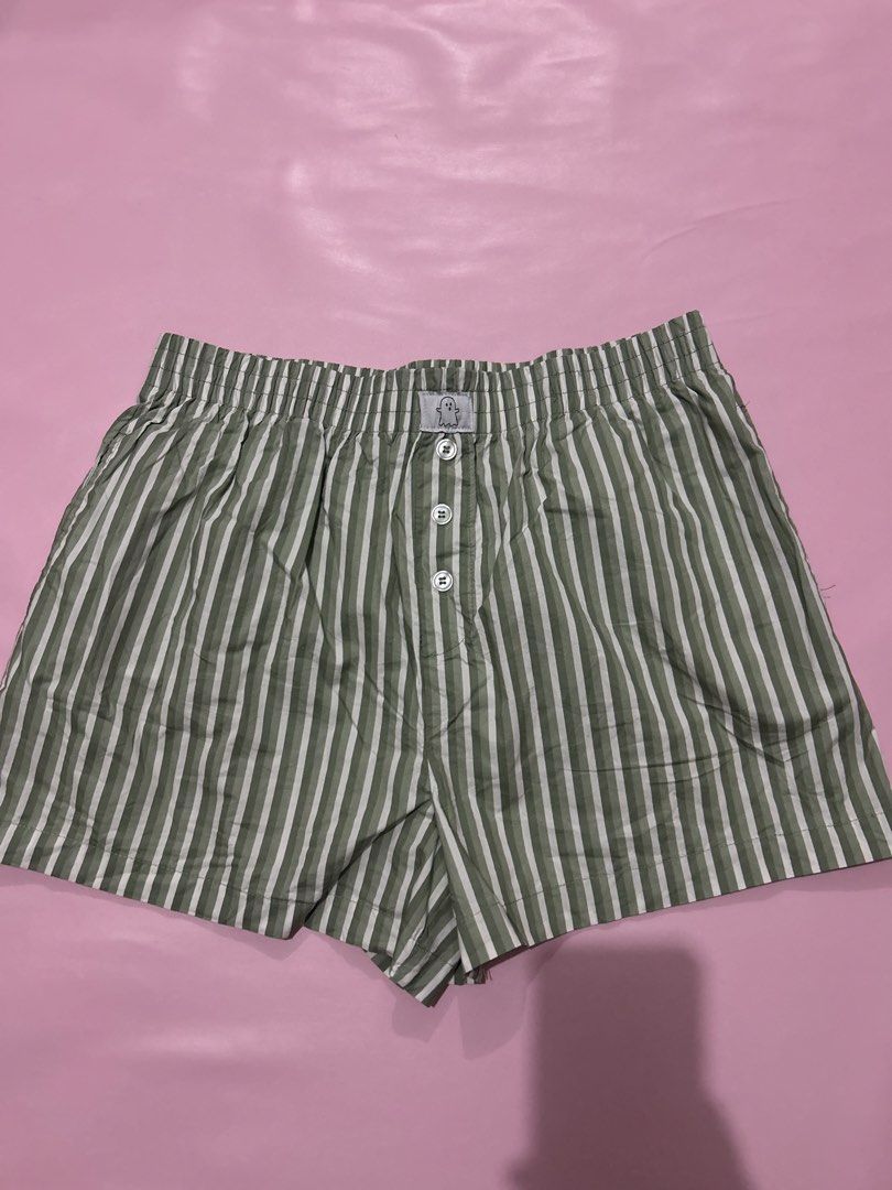 Better Together Lounge Short (Category: Shorts) located in Manila. Submitted by chen_clybelles (Listing ID 1469706748, Image 1). Description: .