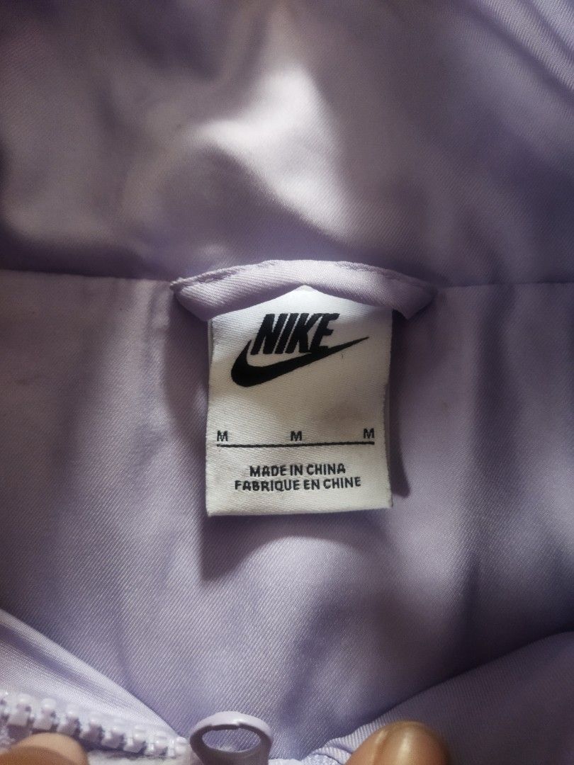 BIGSWOOSH SHERPA (Category: Coats, Jackets and Outerwear) located in San Pablo. Submitted by kuya_tats420 (Listing ID 1469639481, Image 2). Description: NO ISSUE NEED WASH PM FOR MORE DETAILS 📩.