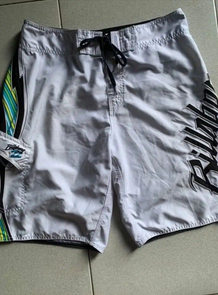 Billabong Y2k (Category: Swim Trunks & Board Shorts) located in Manila. Submitted by thirftttttttttttterrrr (Listing ID 1469636694, Image 1). Description: pay first via jnt only.