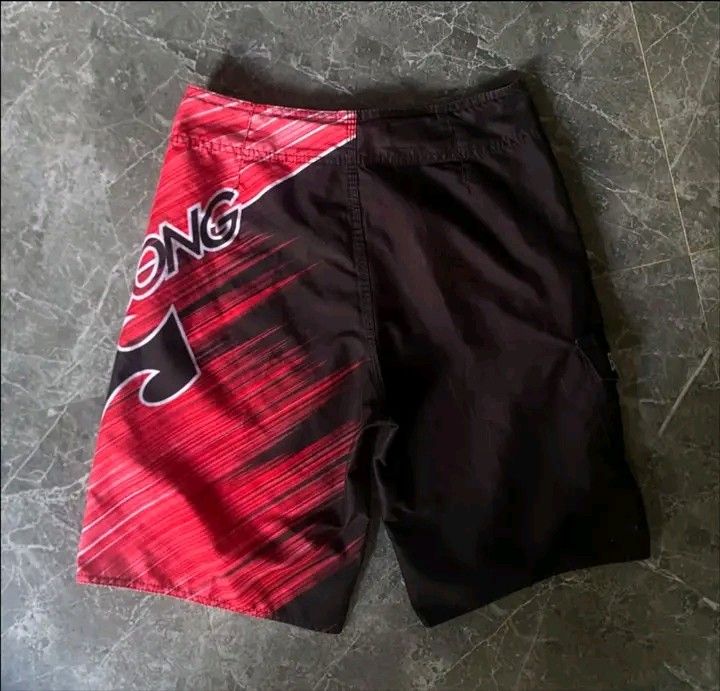 Billabong Y2K Boardshorts (Category: Swim Trunks & Board Shorts) located in Manila. Submitted by thirftttttttttttterrrr (Listing ID 1469634877, Image 2). Description: pay first via jnt only.