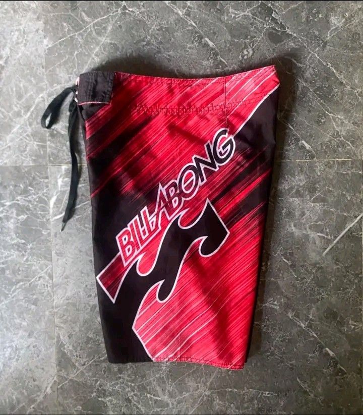 Billabong Y2K Boardshorts (Category: Swim Trunks & Board Shorts) located in Manila. Submitted by thirftttttttttttterrrr (Listing ID 1469634877, Image 3). Description: pay first via jnt only.