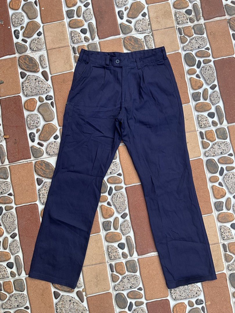Bisley work wear pants (Category: Jeans) located in Polangui. Submitted by thruftgineer (Listing ID 1469687360, Image 1). Description: .
