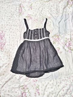 (Category: ) located in . Submitted by waldorf.thrifted (Listing ID 1469602357, Image 1). Description: .
