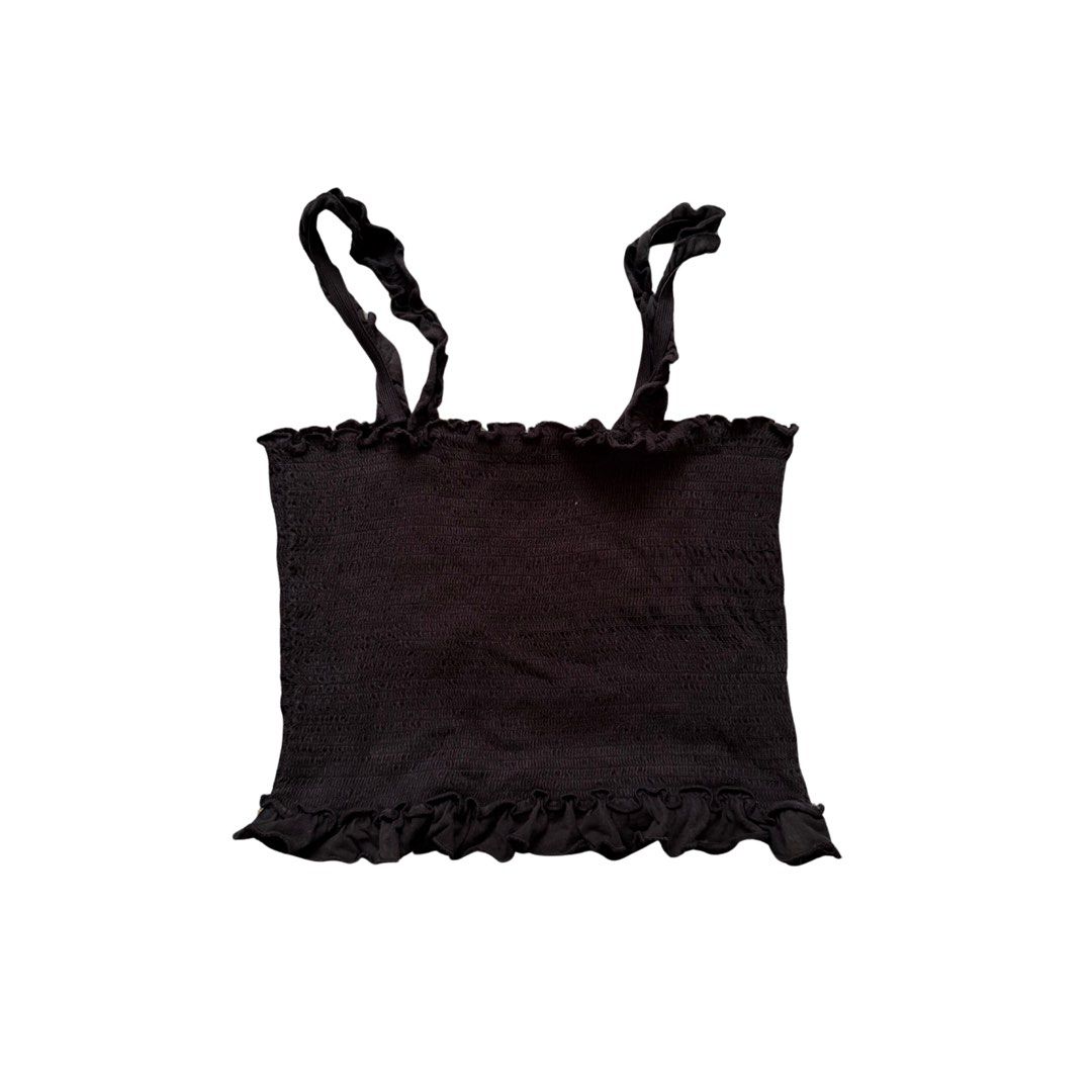 black sleeveless top (Category: Sleeveless) located in Rizal. Submitted by wornbyparis (Listing ID 1469606210, Image 1). Description: - size can be from xs-s.