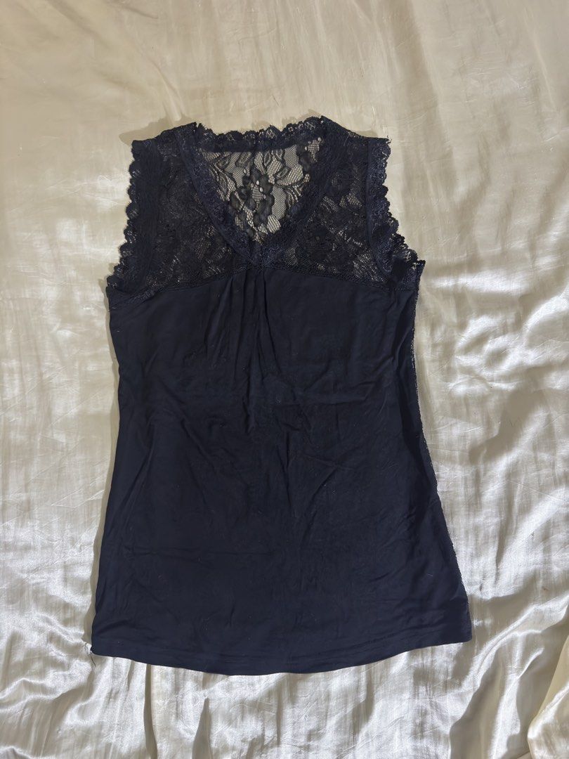 Black Lace Sleeveless Top Blouse (Category: Sleeveless) located in Legazpi City. Submitted by bouxloset (Listing ID 1469713790, Image 2). Description: .