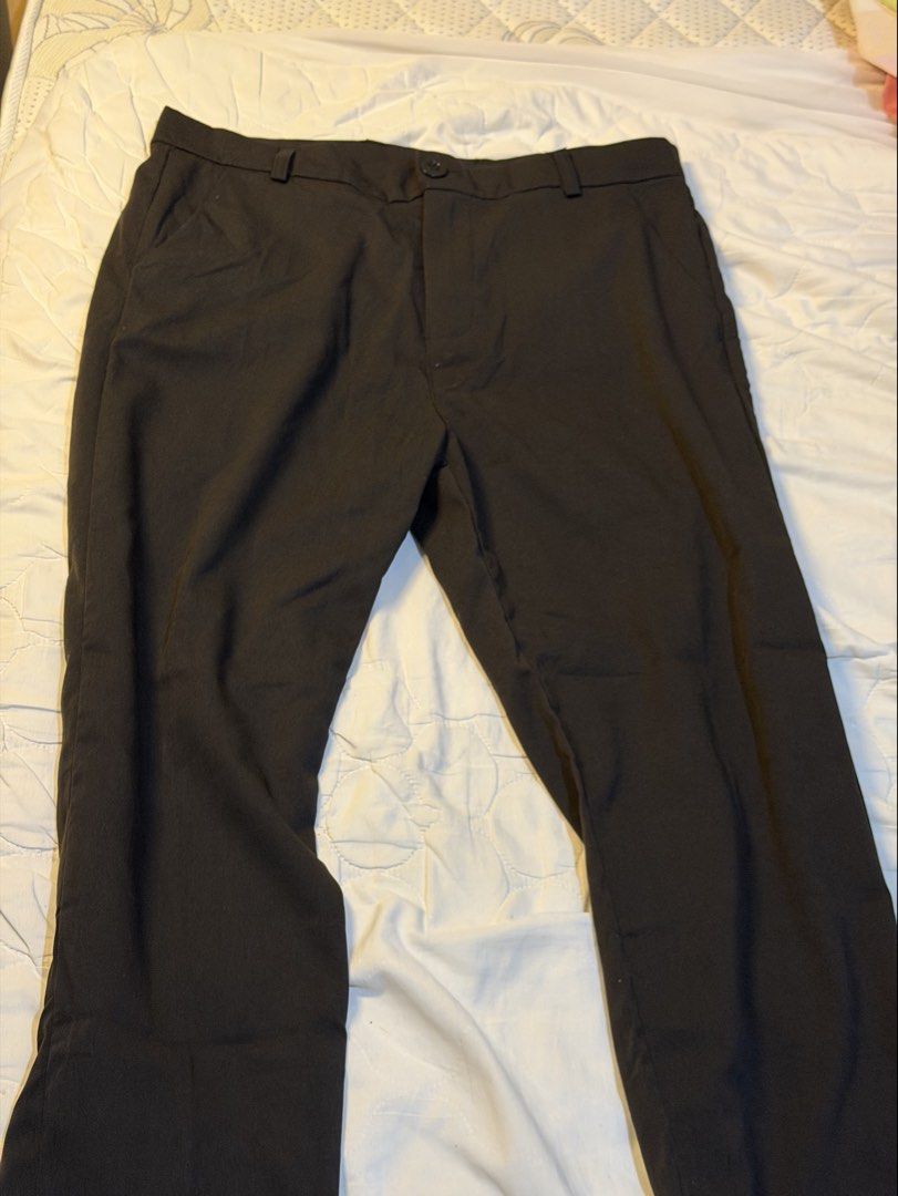 Black Slacks (Category: Trousers) located in Cebu City. Submitted by ednaspicks (Listing ID 1469694957, Image 1). Description: .