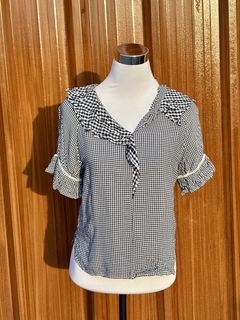 (Category: ) located in . Submitted by thecloset.amore (Listing ID 1469624600, Image 1). Description: .