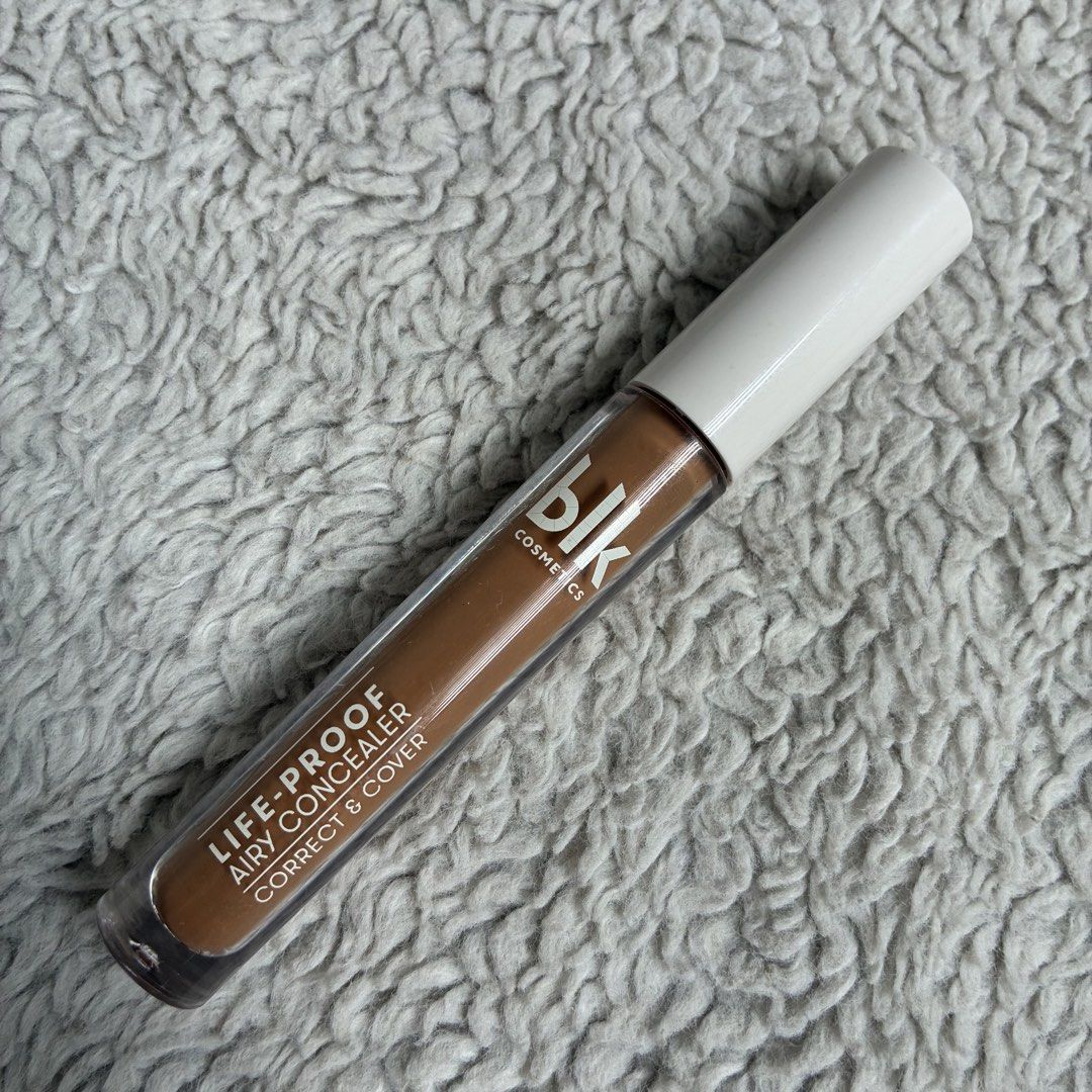 blk Life-Proof Airy Concealer in Amber (Category: Makeup) located in Manila. Submitted by gabasta998 (Listing ID 1469613942, Image 1). Description: ~40% full.